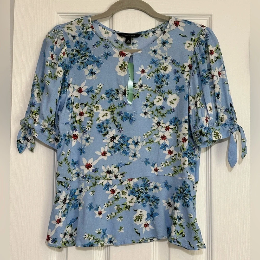 Banana Republic Floral Keyhole Peplum Top In Light Blue With Tie Sleeves